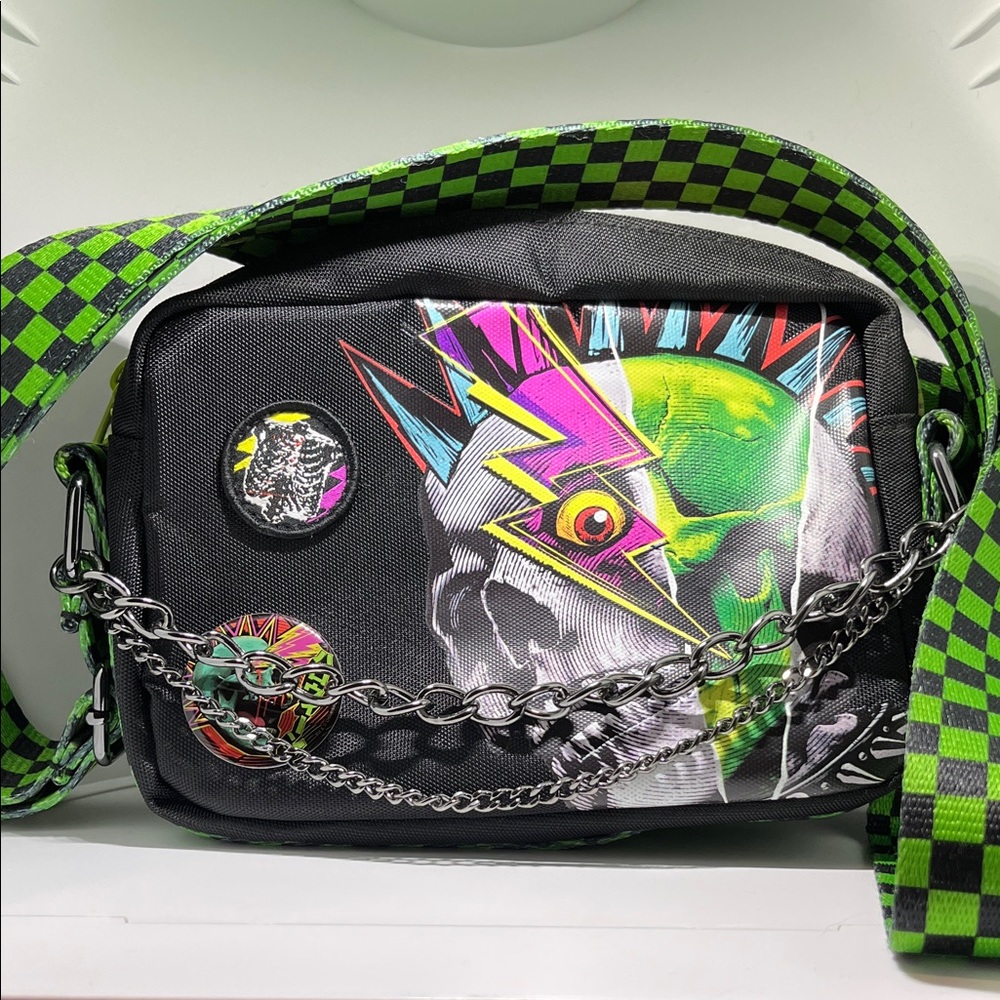 Universal Studios Halloween Horror Nights 2024 "Skull Punk" Crossbody Bag